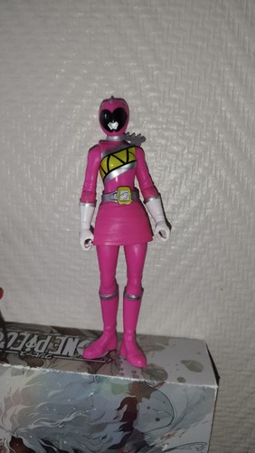 Statuetta power rangers rosa